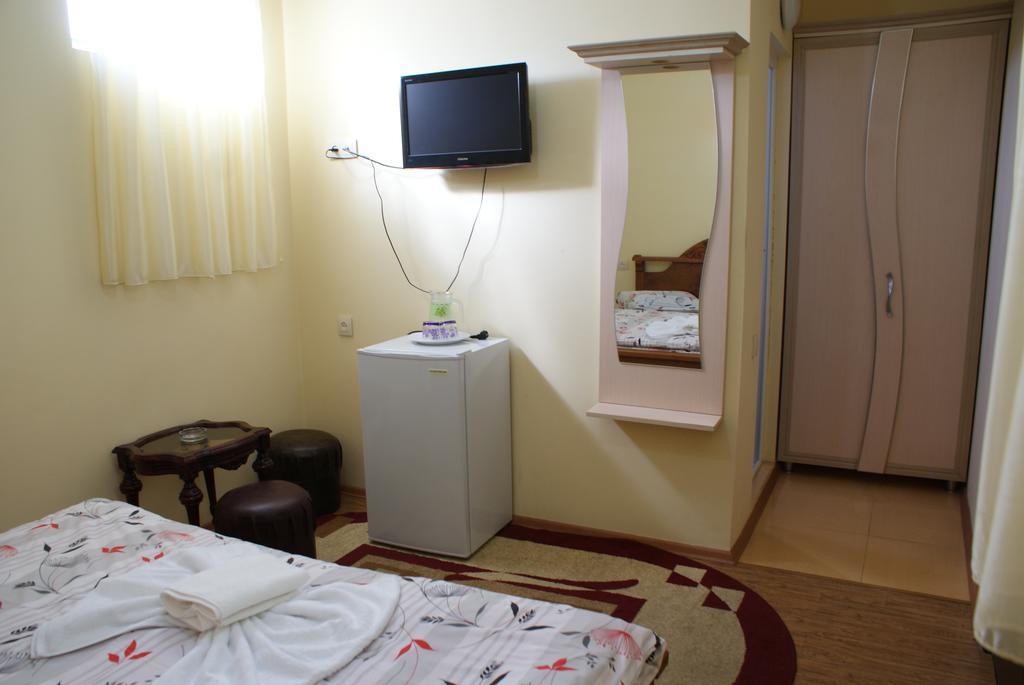 Marani Hotel バトゥーミ 部屋 写真