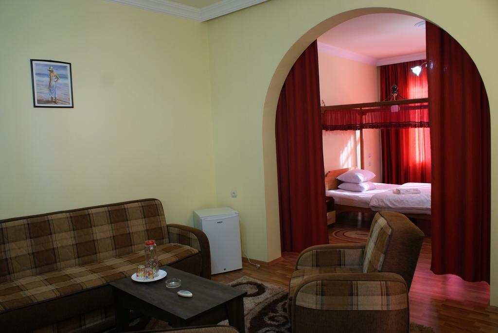 Marani Hotel バトゥーミ 部屋 写真